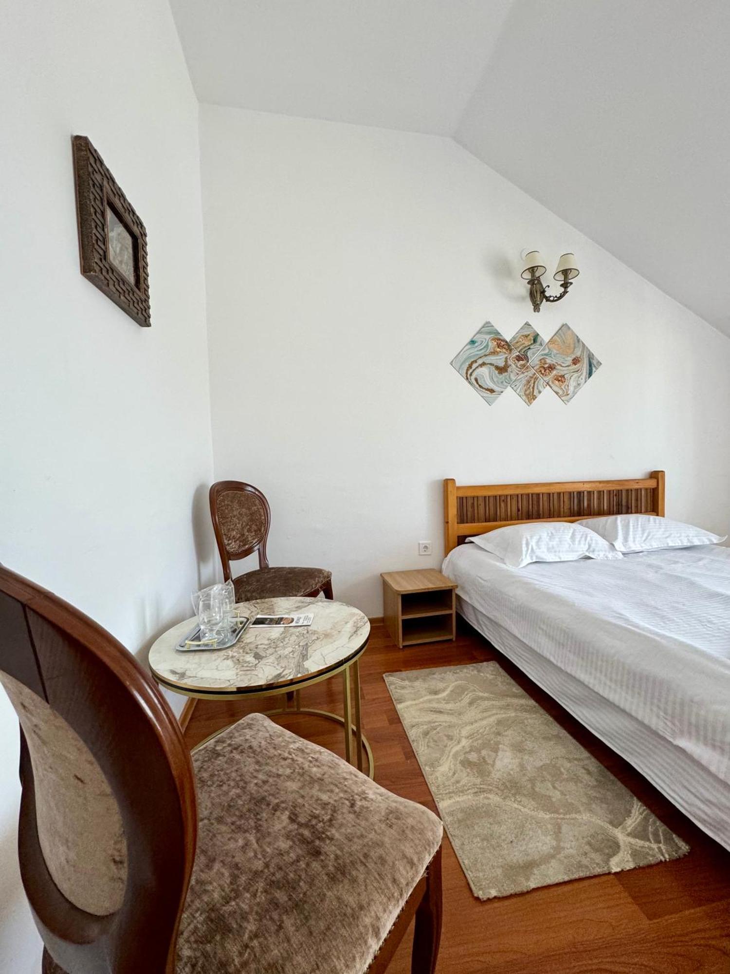 Pensiunea Ana Piatra Neamţ Extérieur photo